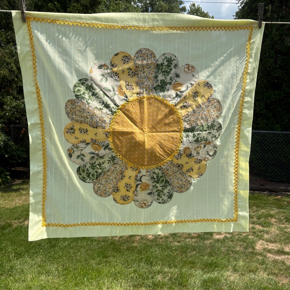 Vintage Handmade Dresden Plate Patchwork Tablecloth Yellow Floral Crochet Trim